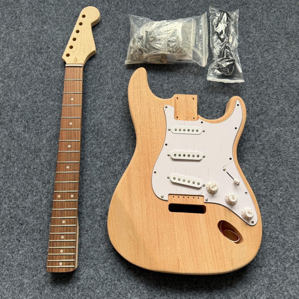 Tech House Accessories - DIY Popularne i Modne Artykuły Gitara