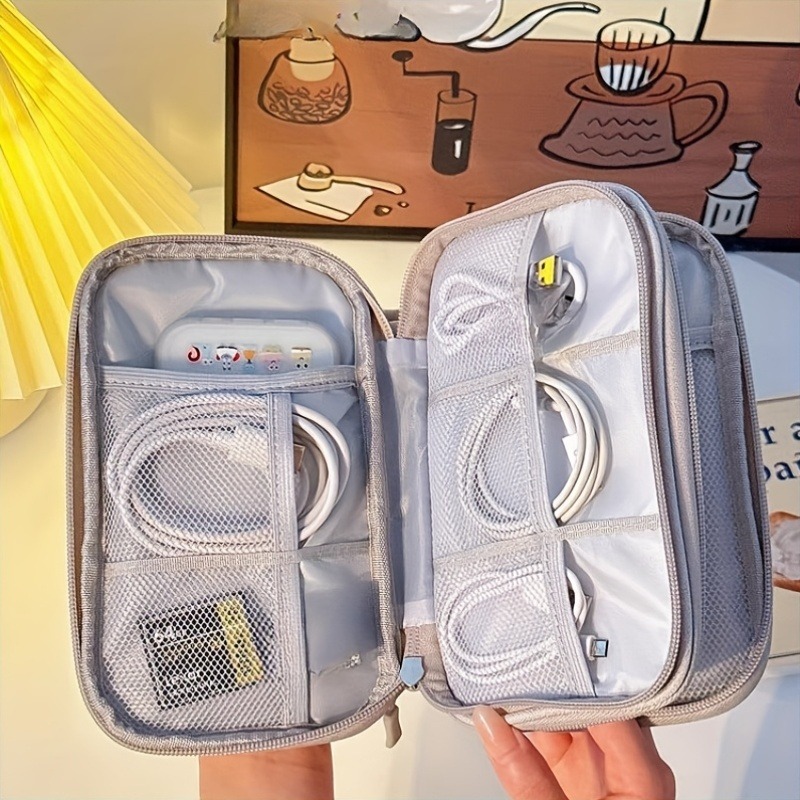 Torba podróżna z organizerem,  – Tech Accessories Case recenzja i cena