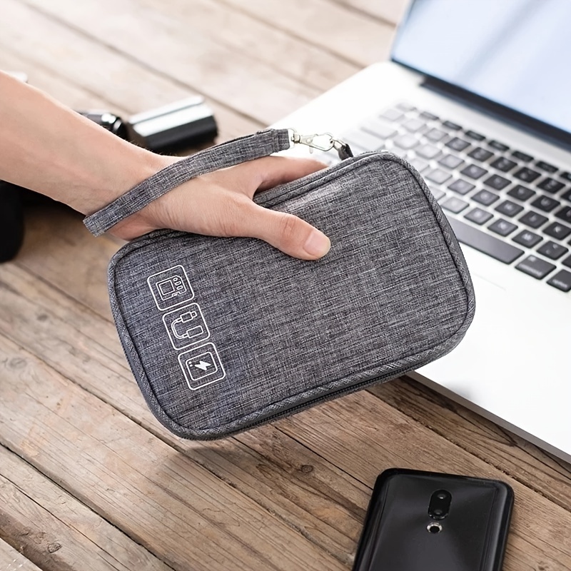 Podróżne torby do przechowywan – Tech Accessories Case recenzja i cena