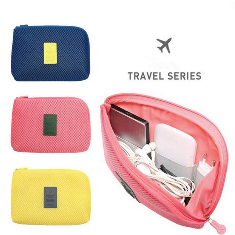 Akcesoria podróżne torba na ka – Tech Accessories Case recenzja i cena