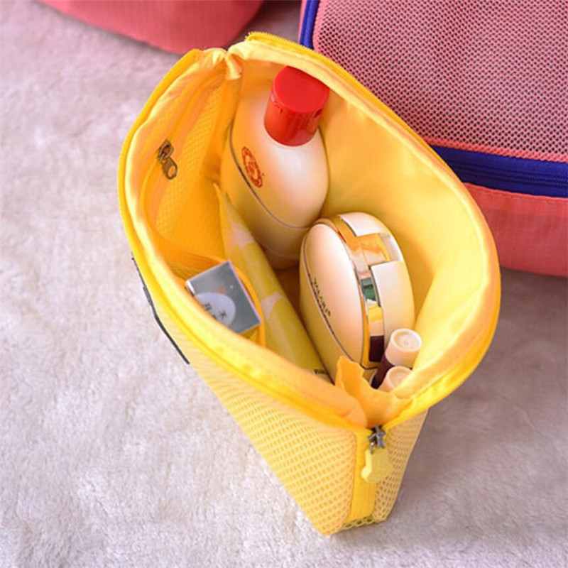 Akcesoria podróżne torba na ka – Tech Accessories Case recenzja i cena