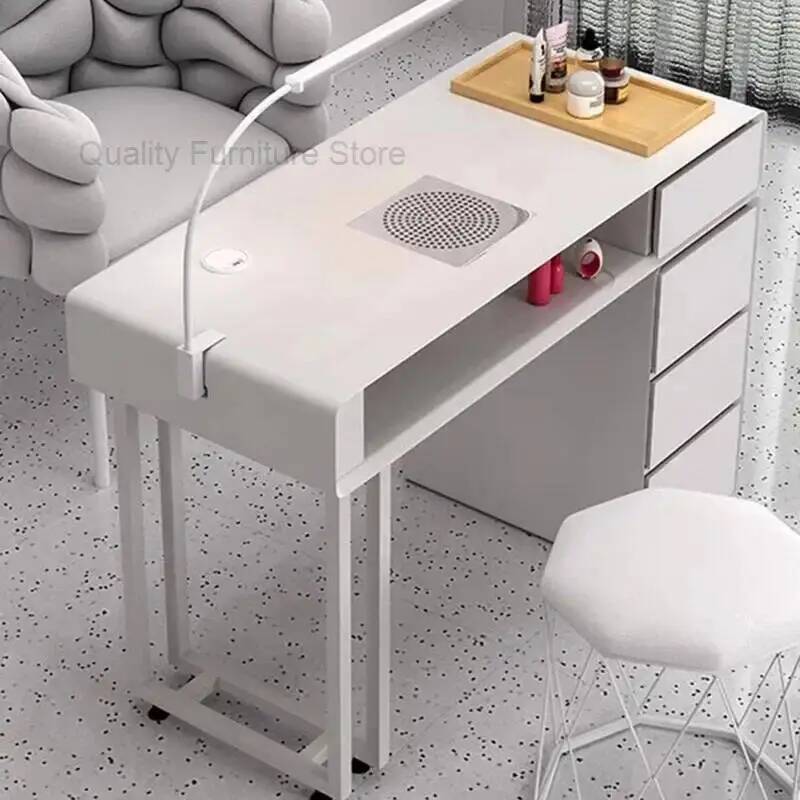 Przenośny, smukły stół do mani – Tech Accessories Designer recenzja i cena